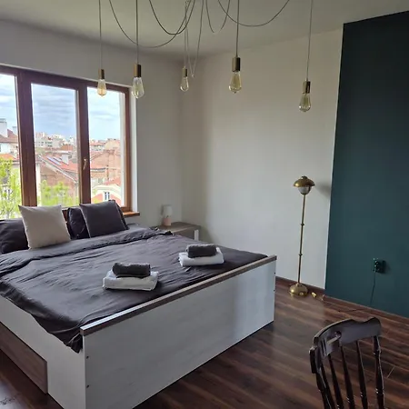 Wonderland For Rent * Sofia