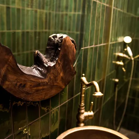 Wonderland For Rent Gazde/Camere de închiriat Sofia