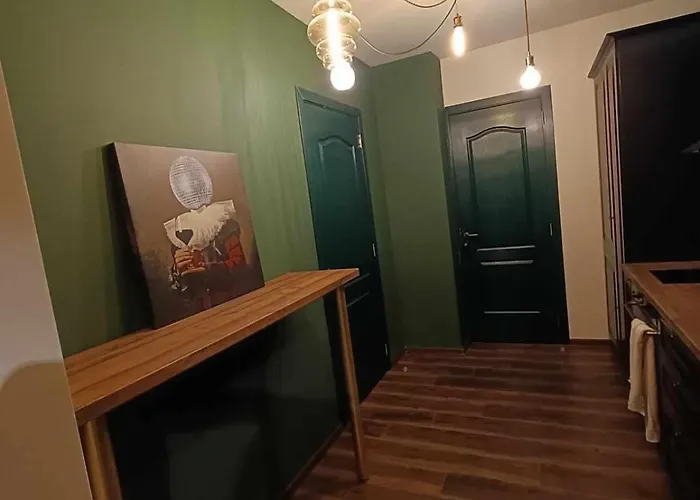 Wonderland For Rent ソフィア