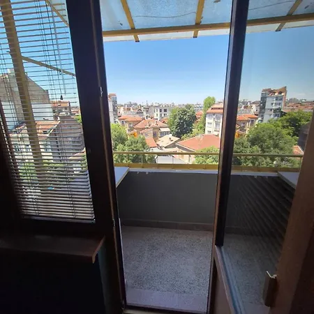 Wonderland For Rent Проживание в семье