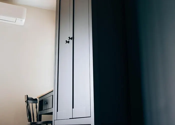 Wonderland For Rent * Sofia